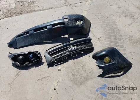 2012 Toyota Rav4 из США, поврежденный, VIN 2T3BF4DV8CW218563